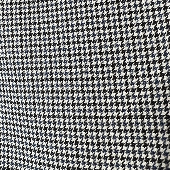 Tahari Arthur S. Levine Women's Zip Back Houndstooth Midi Pencil Skirt Size 8P - Picture 7 of 12